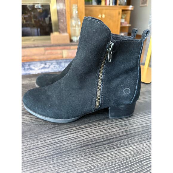 Born Shoes - Born Landa Black Suede Leather Double-Zip Ankle Booties Sz. 8.5